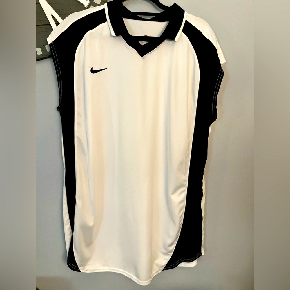 Nike dri fit white sleeveless v neck collared sport shirt size XXL